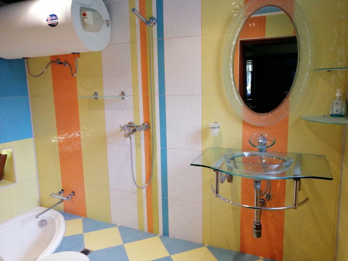Къща Цвети-1 Трявна Hotel Bangeytsi Exterior photo